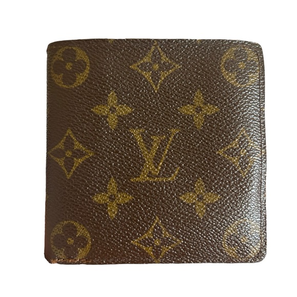 Louis Vuitton Other - Authentic LV mono wallet